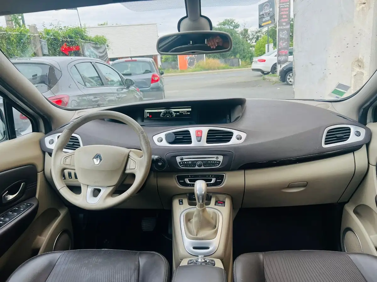 RENAULT SCÉNIC 3