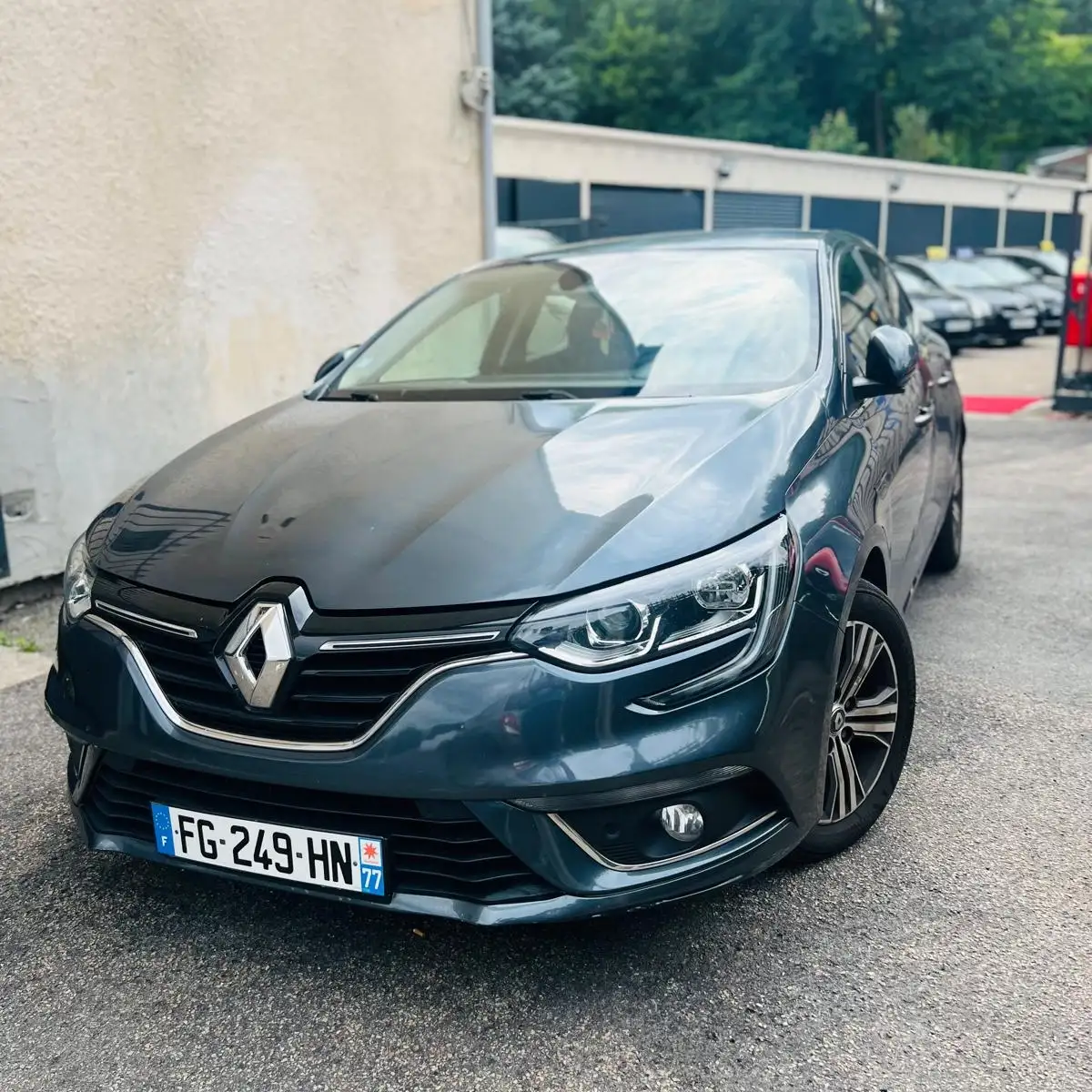 RENAULT MEGANE 4