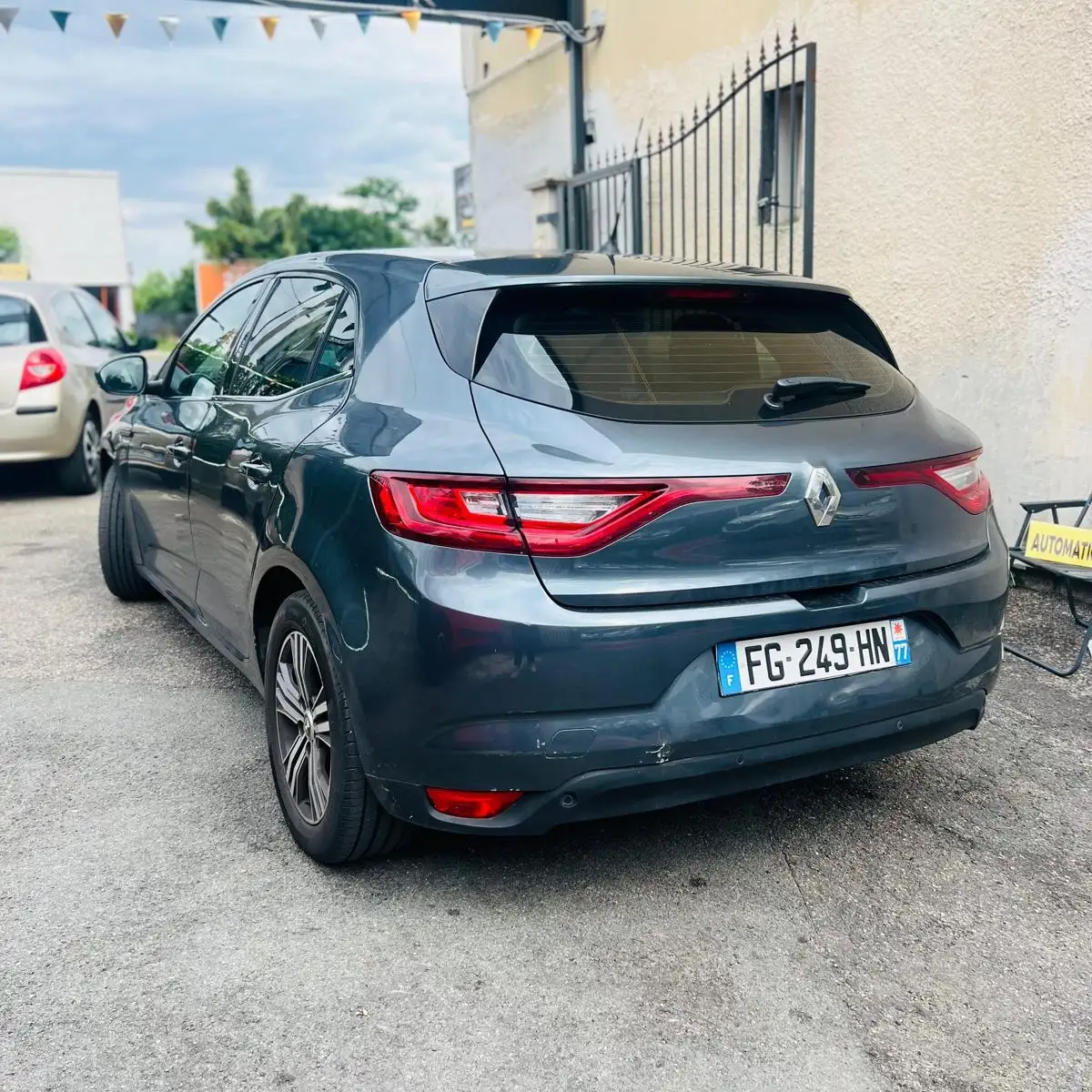 RENAULT MEGANE 4
