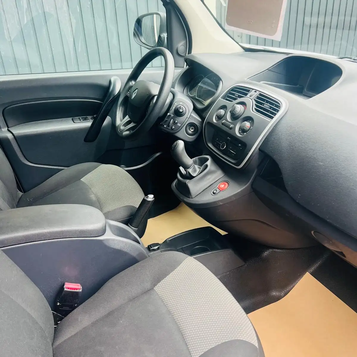 RENAULT KANGOO