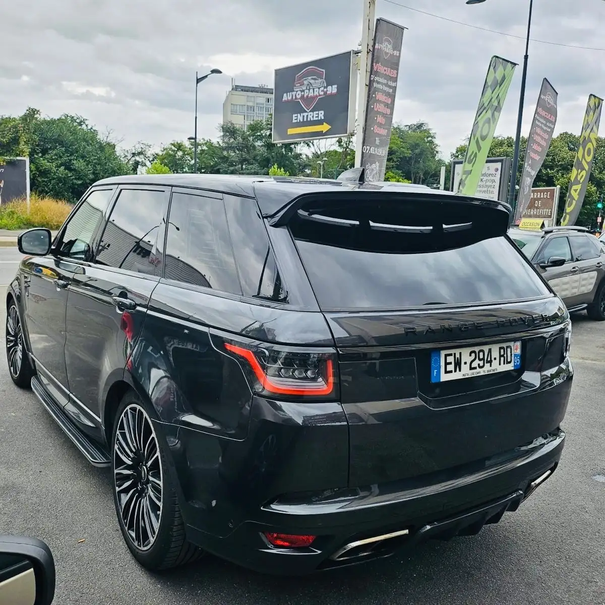 RANGE ROVER