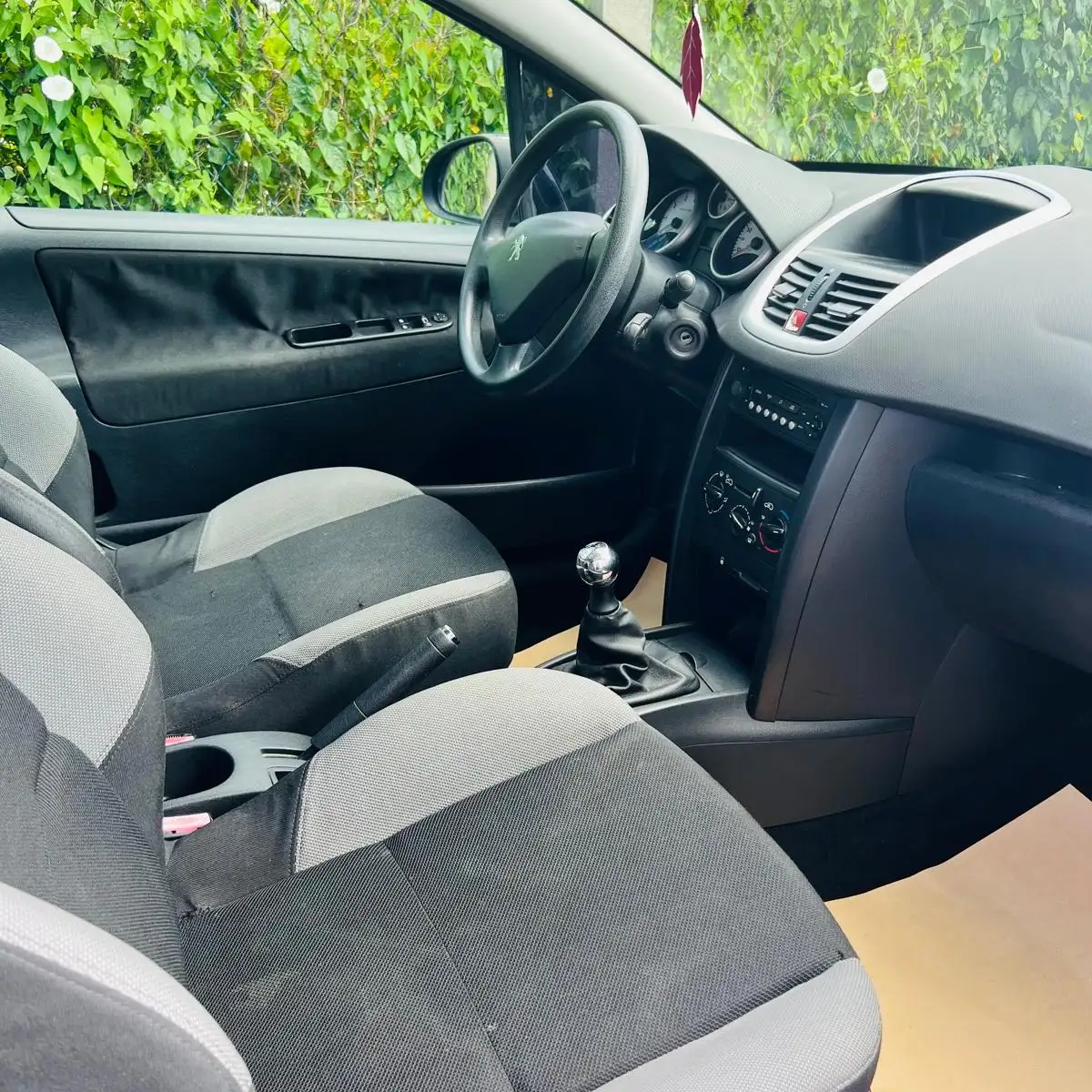 PEUGEOT 207 PH 2