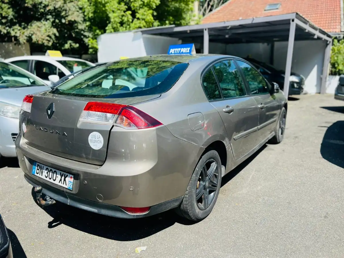 RENAULT LAGUNA 3